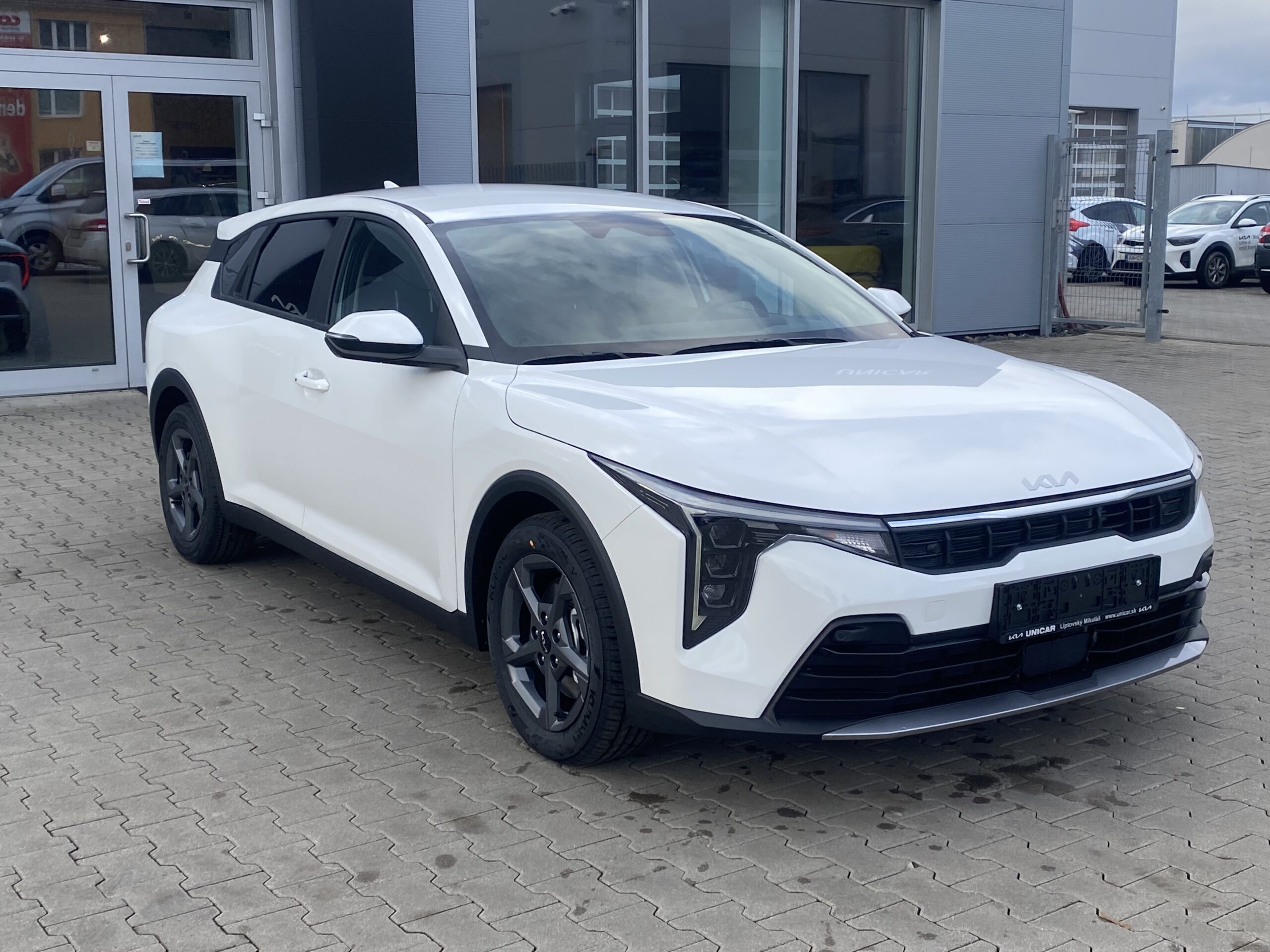 Kia K4 - Image 2