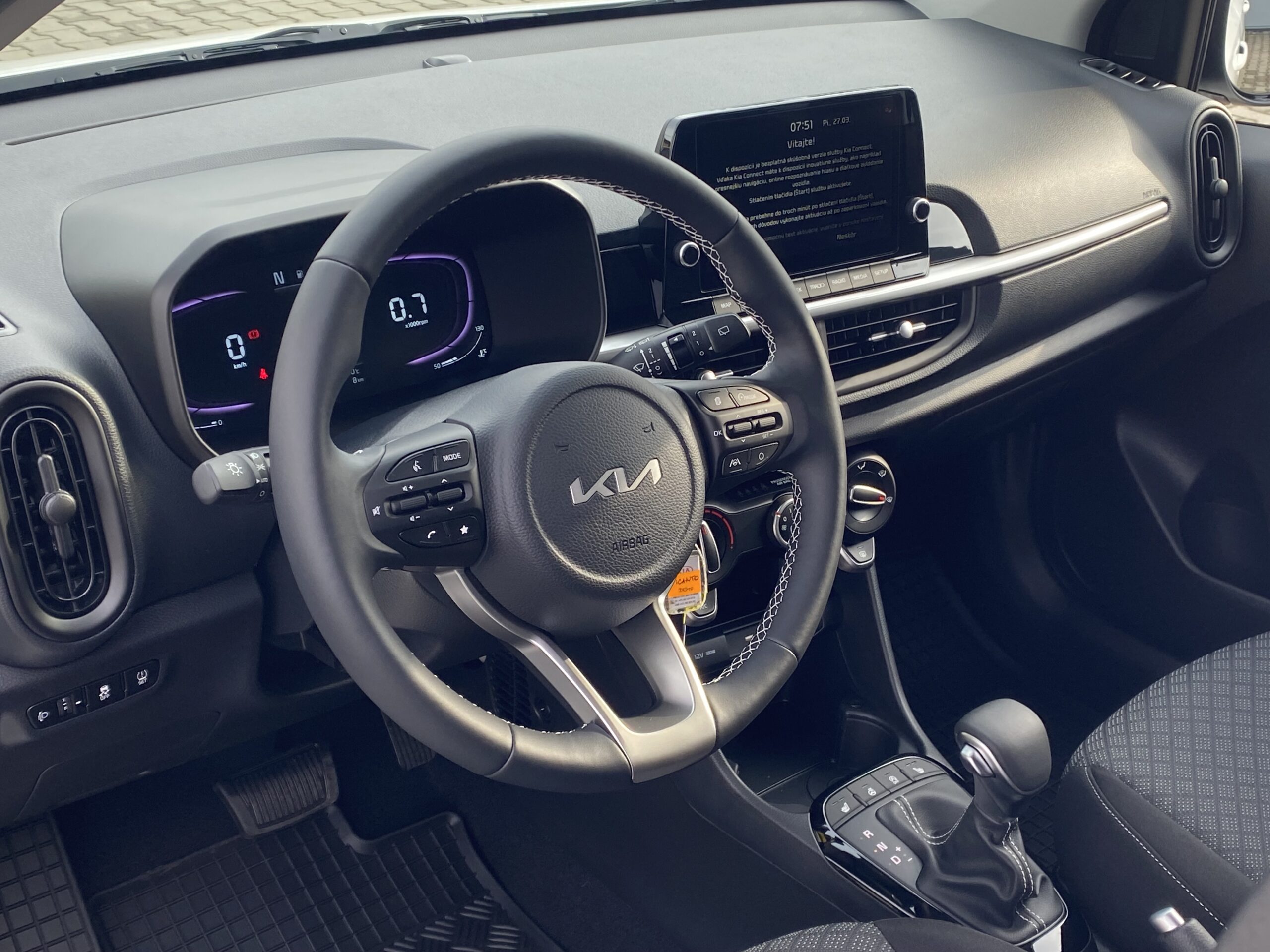 Kia Picanto - Image 6