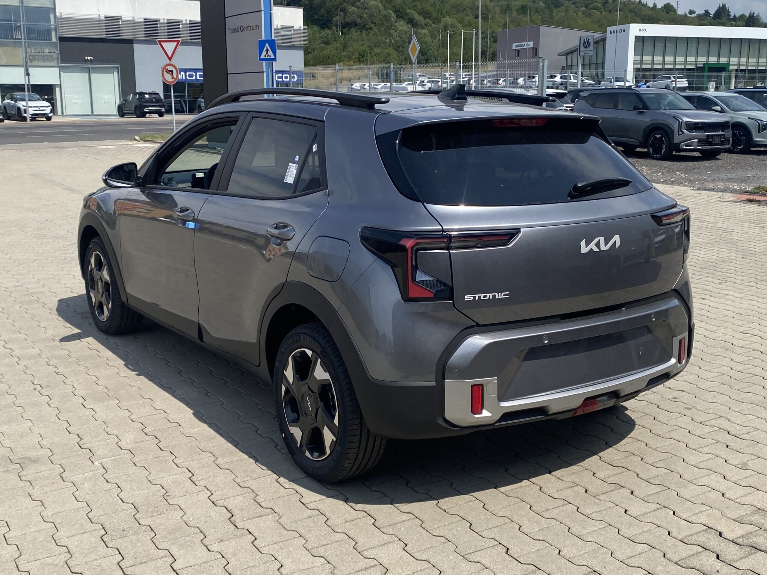 Kia Stonic - Image 6