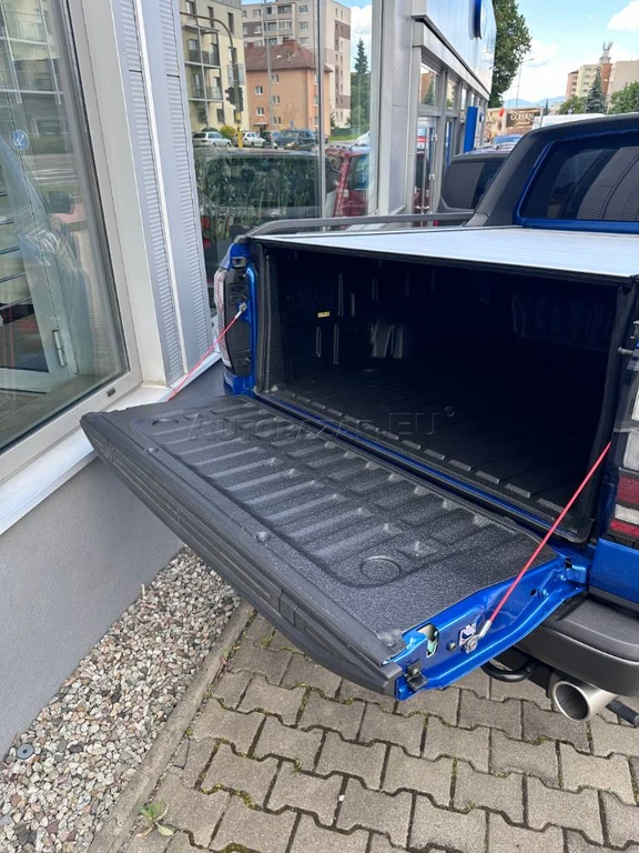 Ford Ranger - Image 8