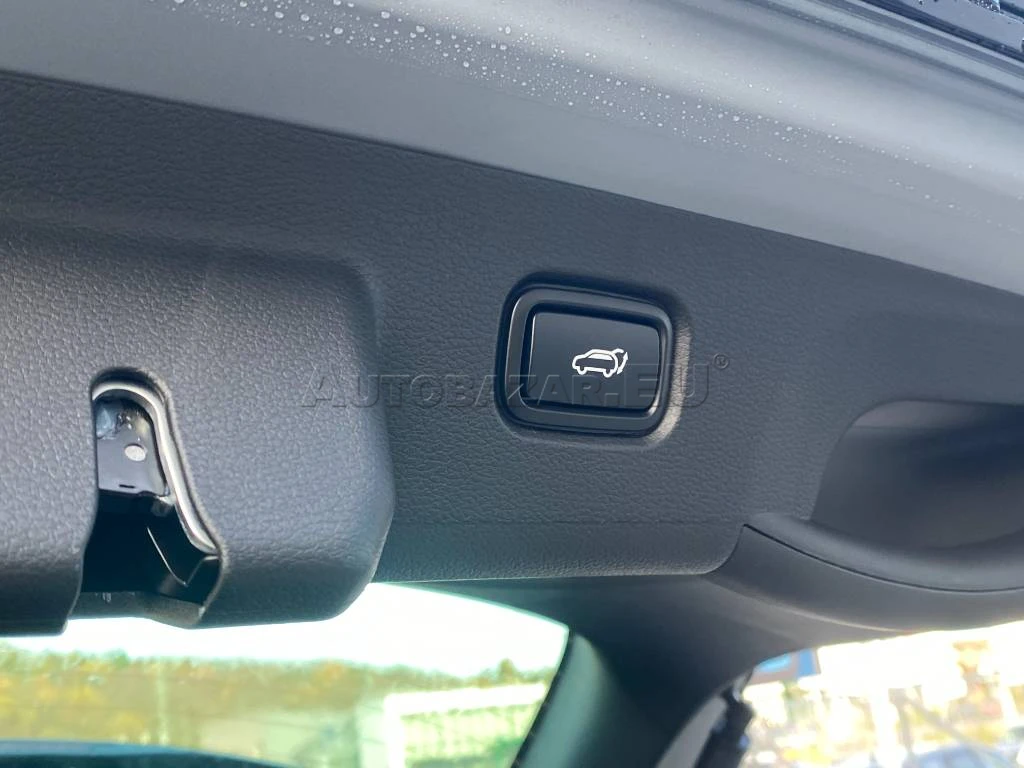 Kia Sportage - Image 8