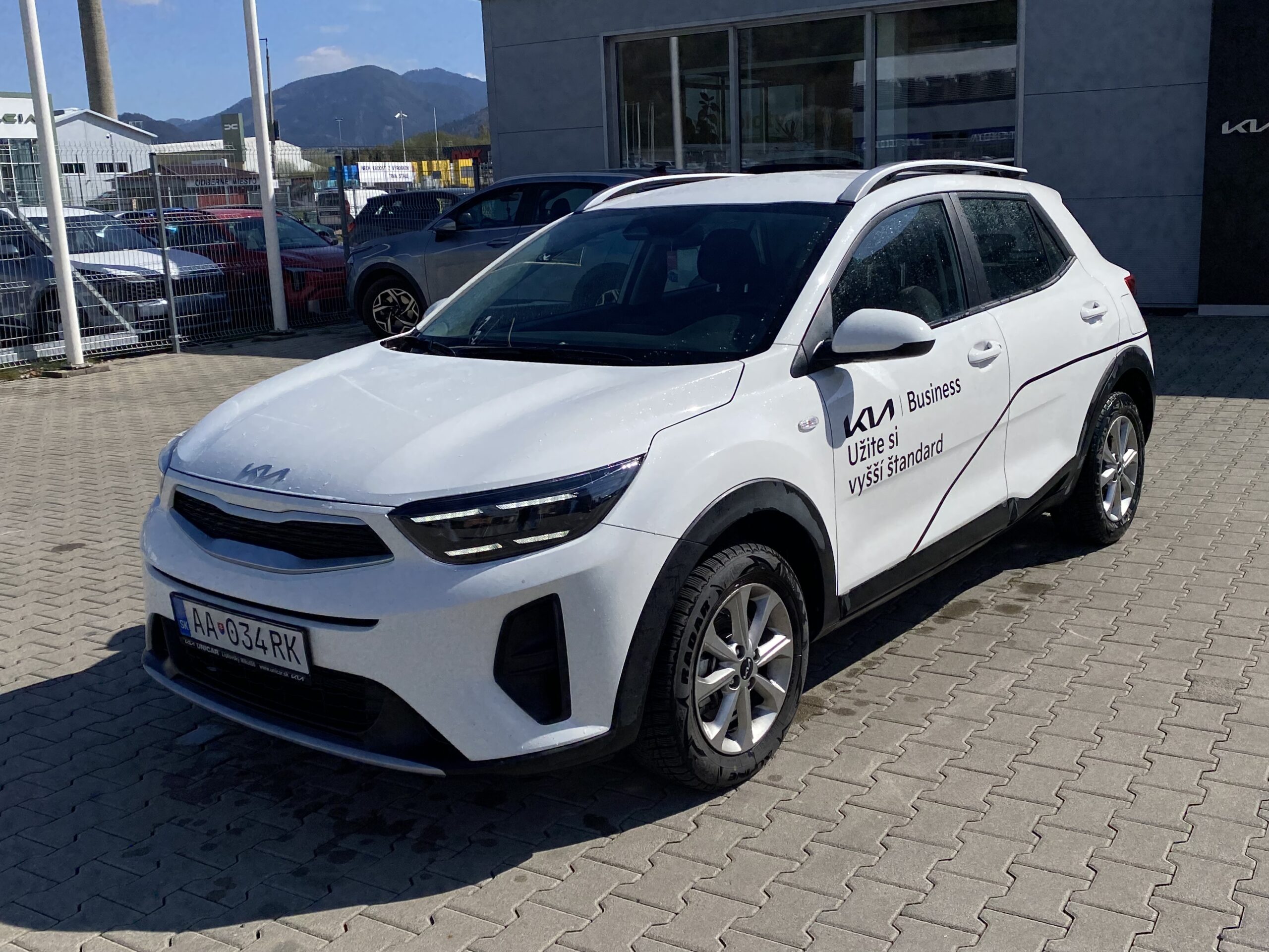 Kia Stonic - Image 1