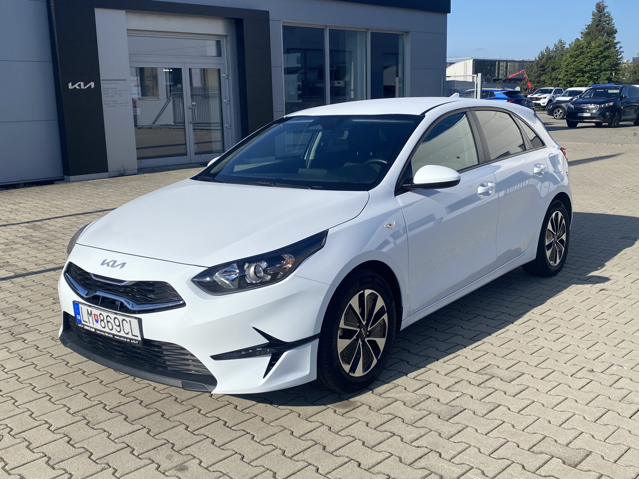 Kia Ceed - Image 1