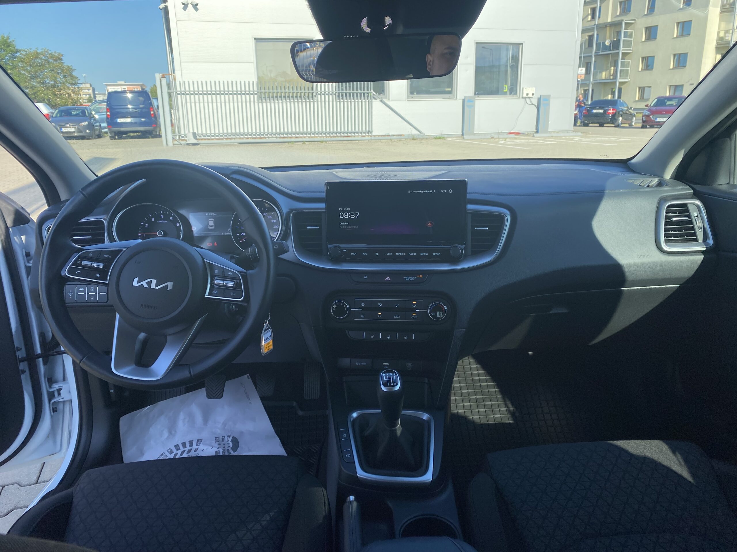 Kia Ceed - Image 7