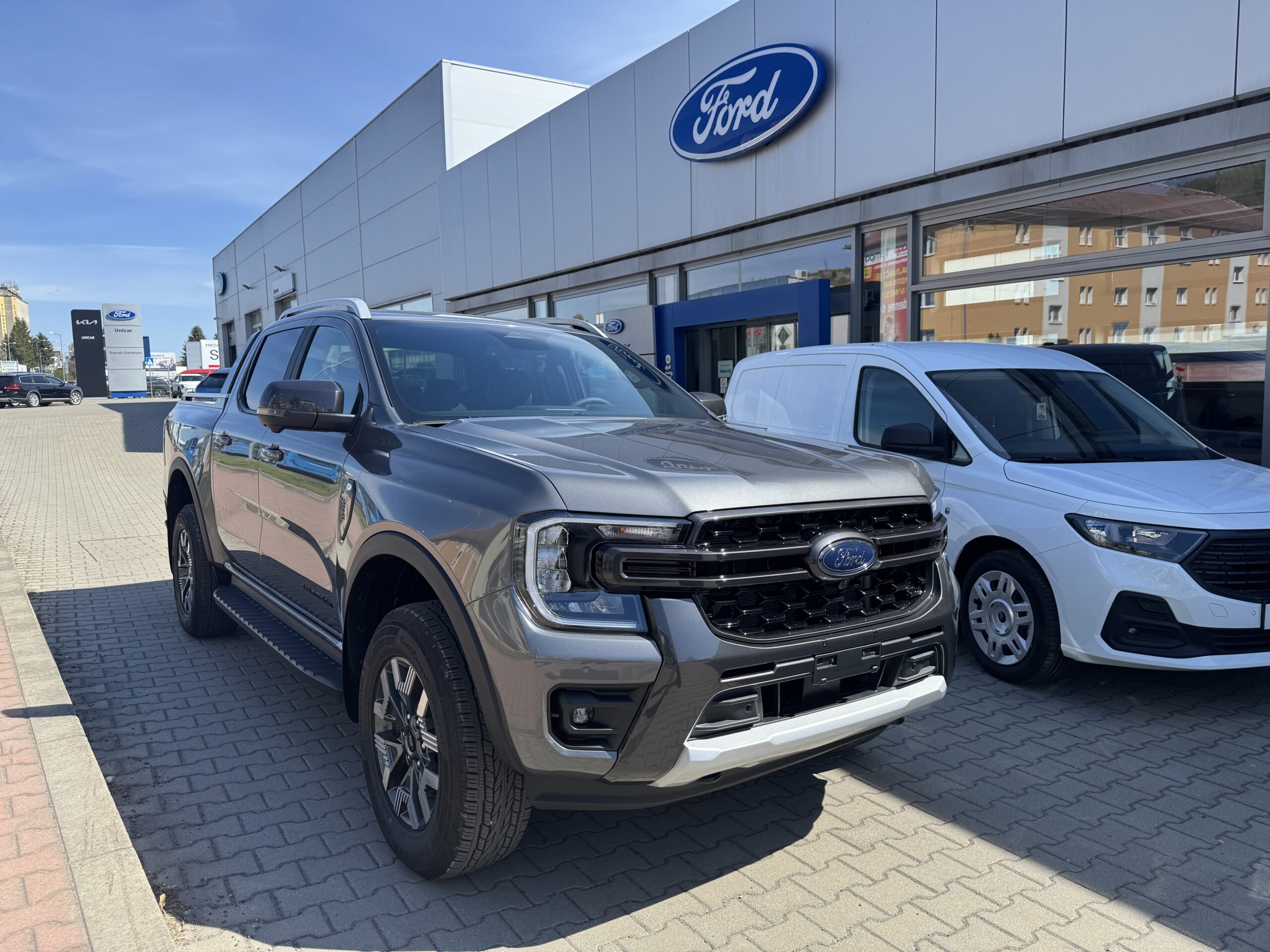 Ford Ranger 2. 3 EcoBoost PHEV 281k A10 – e-4WD (207kW) Wildtrak - Image 1