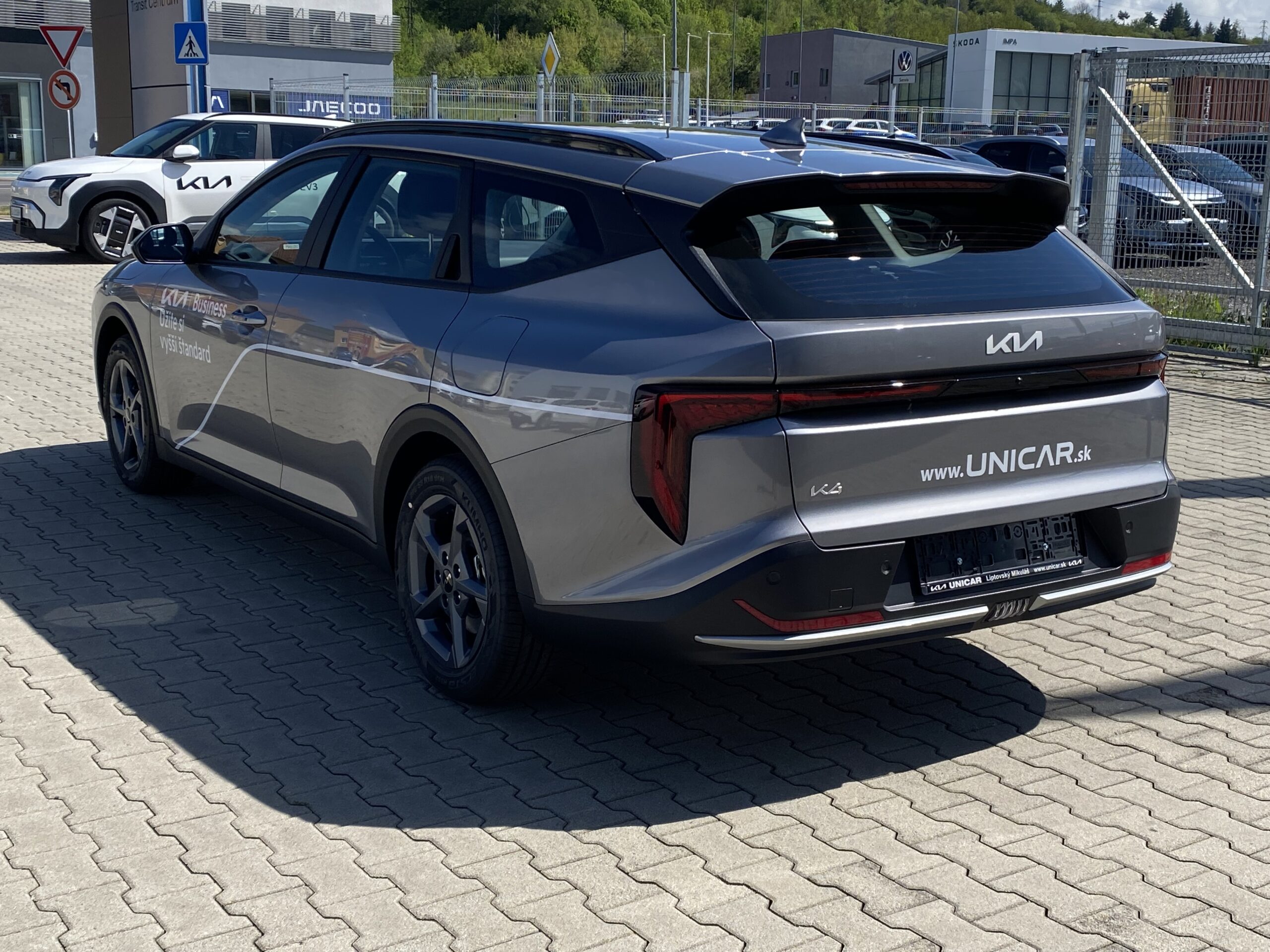 Kia K4 SW - Image 4