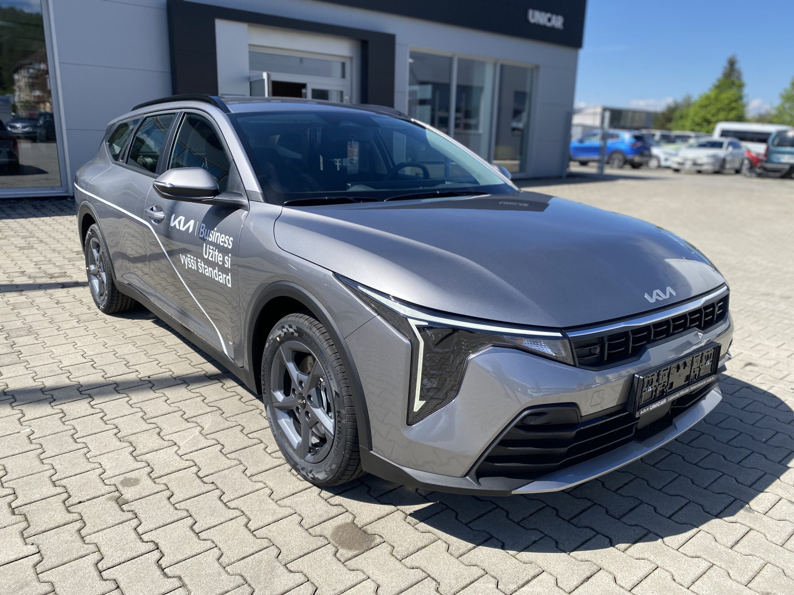 Kia K4 SW - Image 7