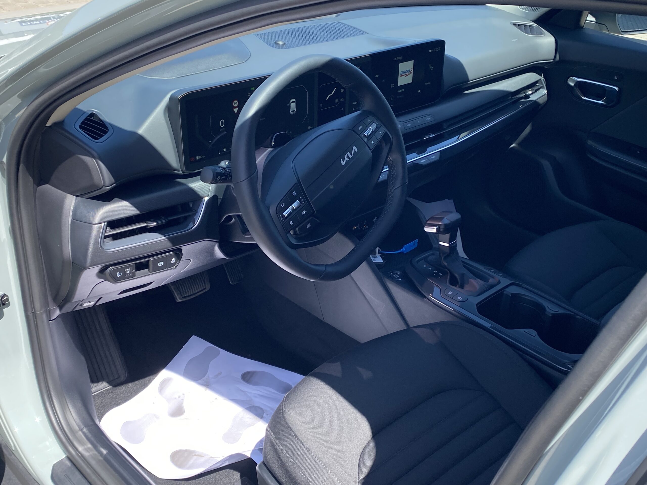 Kia K4 SW - Image 5