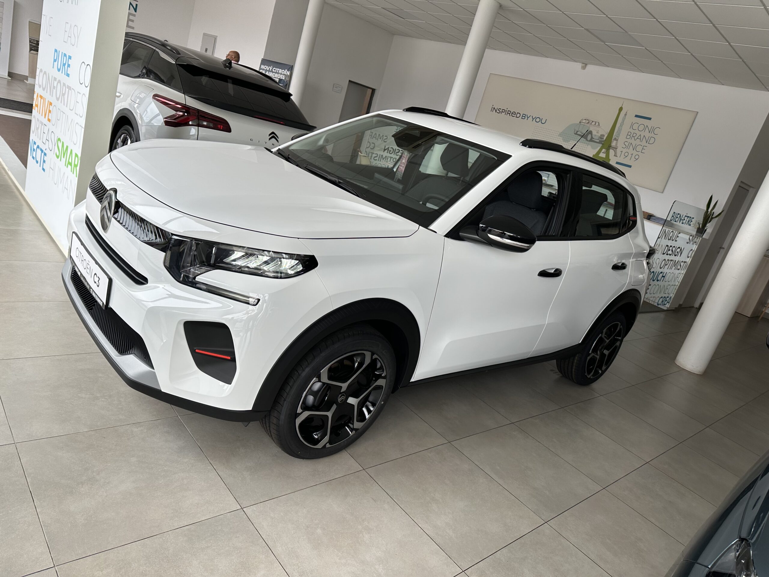 Citroen C3 - Image 8