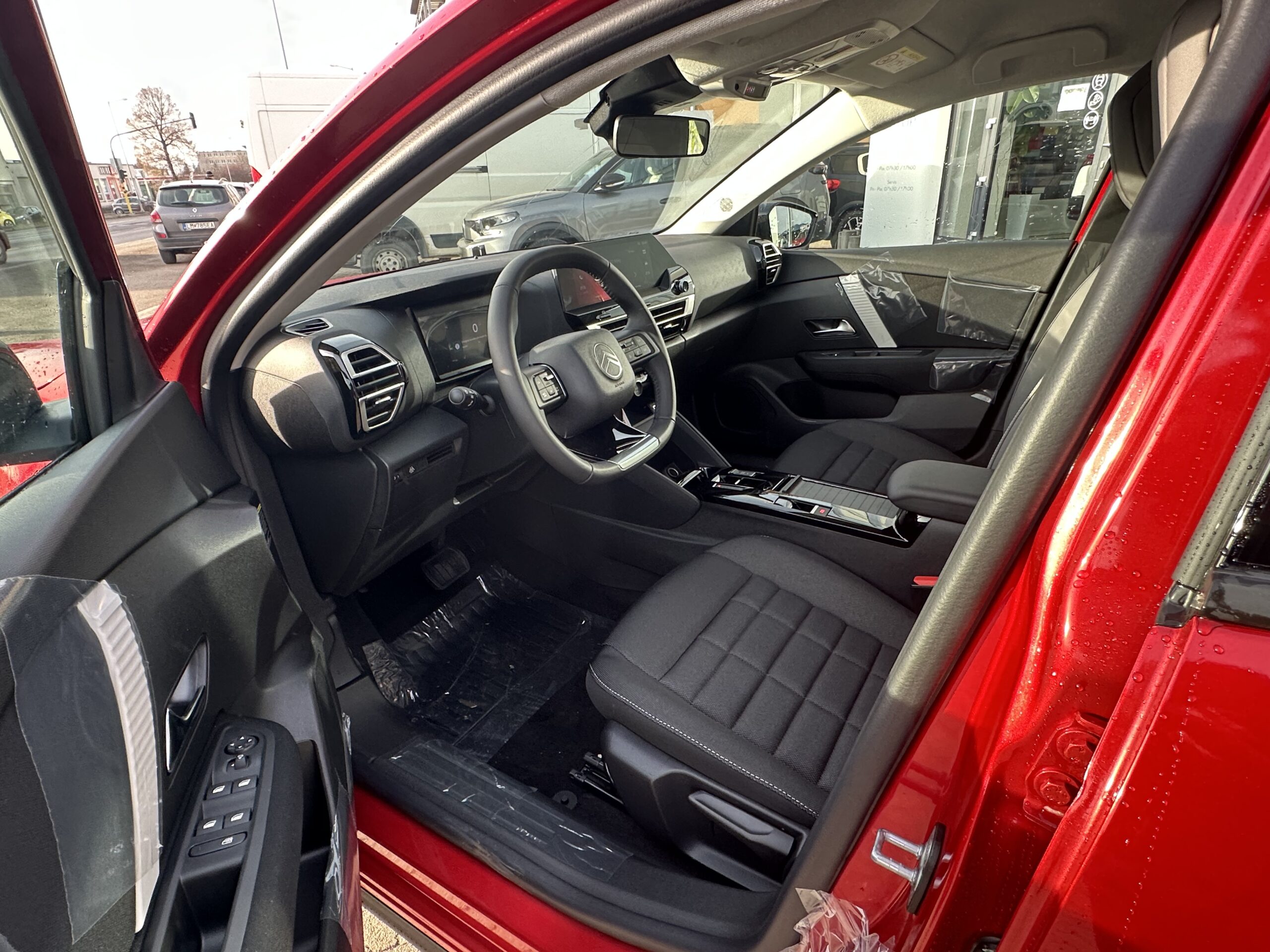 Citroen C4 - Image 9