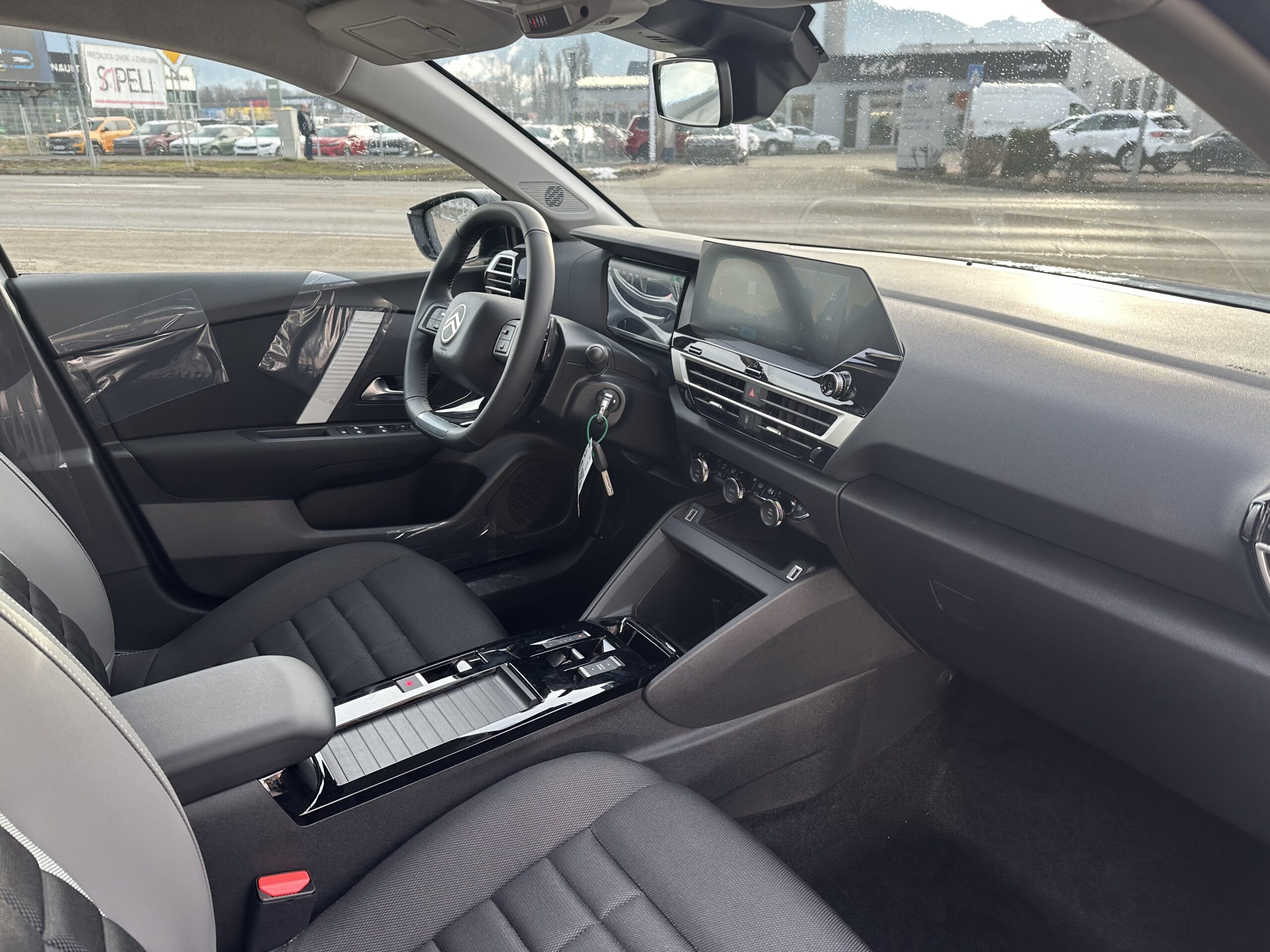Citroen C4 - Image 8