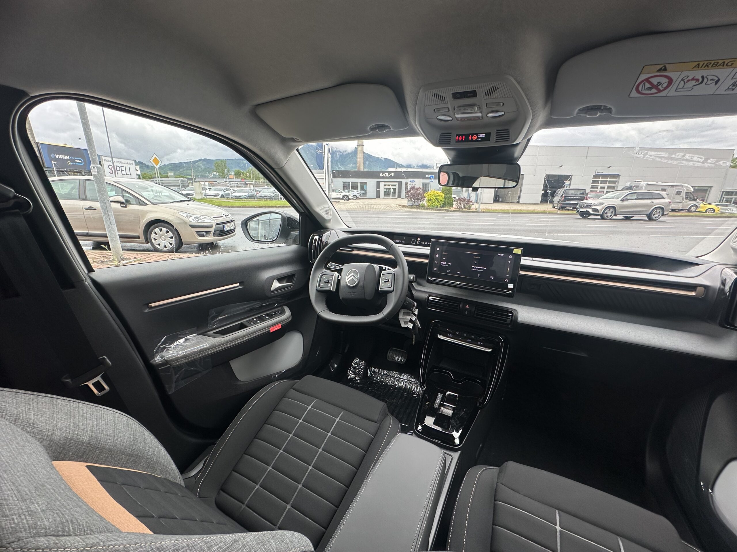 Citroen eC3 Aircross - Image 3