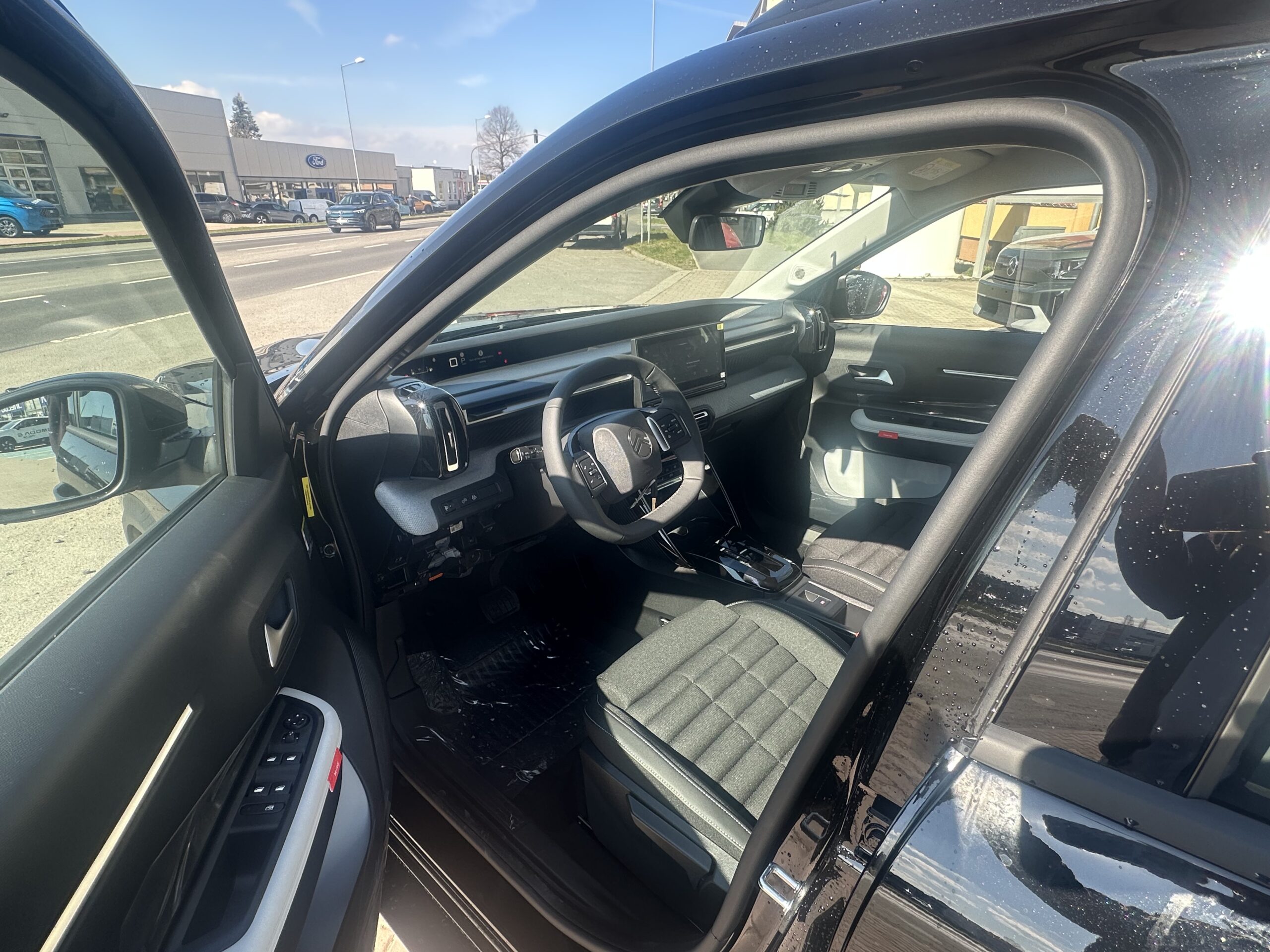 Citroen C3 Aircross - Image 8