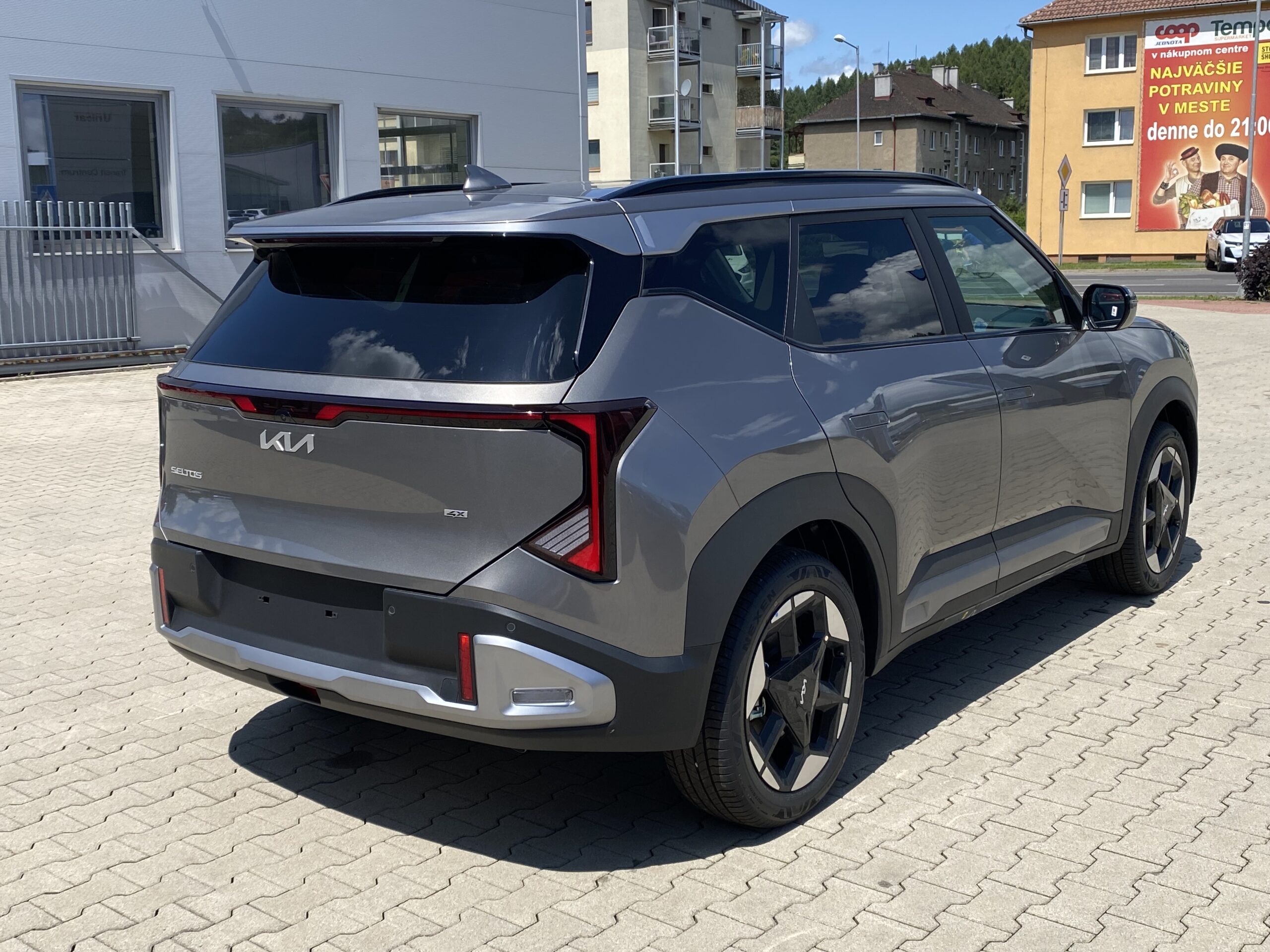 Kia Seltos - Image 3